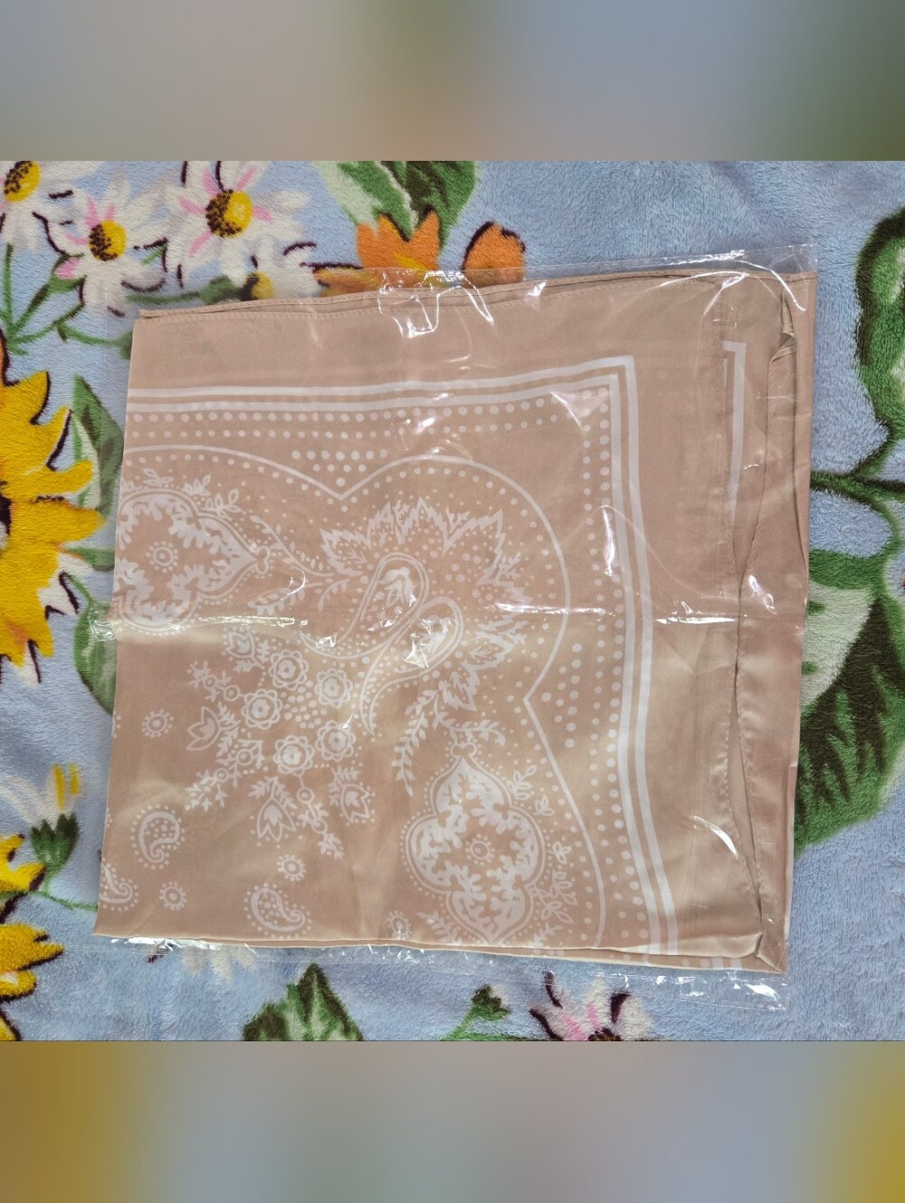 Bandana/scarf